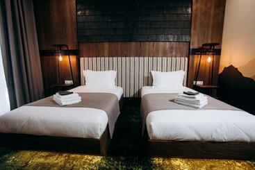 هتل Morva Premium Spa Resort