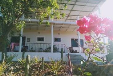 تختخواب و صبحانه Casa Todo Bueno