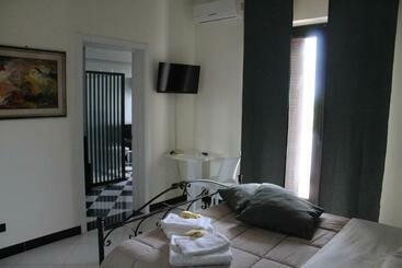 Mediterraneo B&b