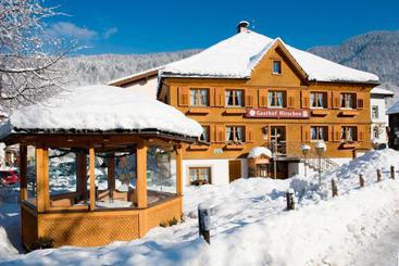 ホテル Gasthof Hirschen