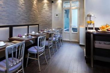 هتل Hôtel Donjon Vincennes