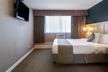 هتل Red Lion Inn & Suites Abbotsford