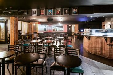 هتل Red Lion Inn & Suites Abbotsford