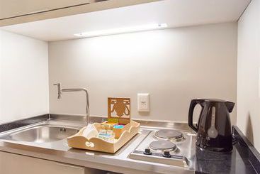 هتل Esuites Sion Savassi