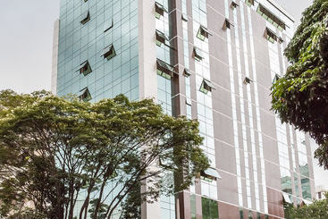 هتل Esuites Sion  Savassi
