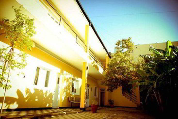 هتل You San Rafael