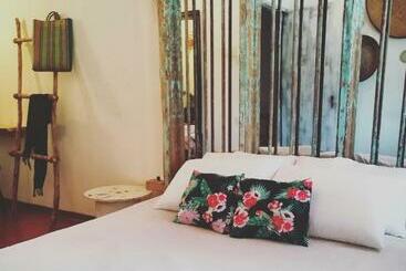 هاستل Bohemian Beach Weligama