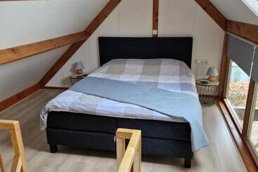 مبيت وإفطار It Mearke