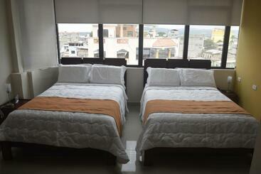 هاستل Olan´s Hotel Group