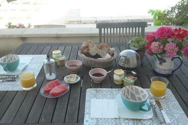تختخواب و صبحانه Le Clos Des Vergers
