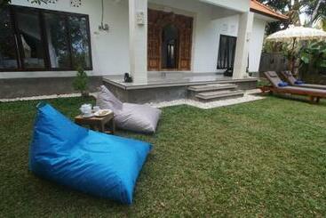 پانسیون Gede House Tejakula