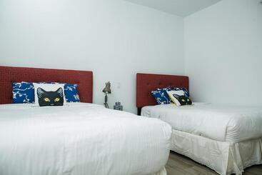 استراحتگاه Blue Residences