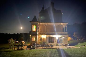 Bed and Breakfast Chateau Vary
