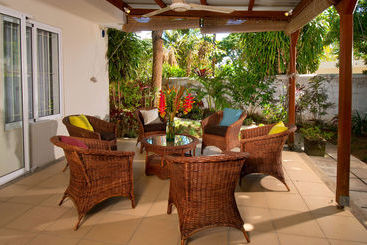 هتل Gardens Retreat