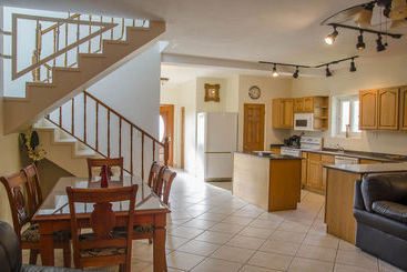 Hbk Villas
