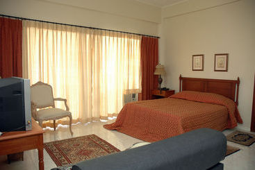 هتل Chateau Del Mar