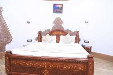 Отель The Desert Den  Little Rann Of Kutch