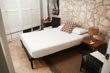 تختخواب و صبحانه Hippie Villa Cancun