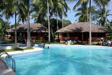 هتل Dream Native Resort