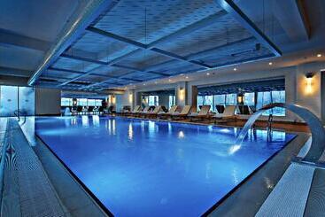 هتل Royal Teos Thermal Resort Clinic & Spa   Halal