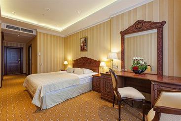 هتل Royal  Spa & Wellness