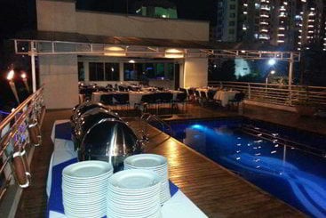 هتل Top Deck