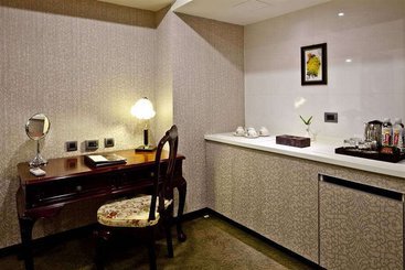 Royal Seasons Hotel Taichung Zhongkang