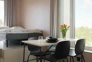 هاستل Hugo Apartment