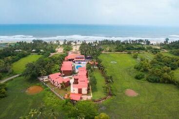 Sea Queen Beach Resort & Spa