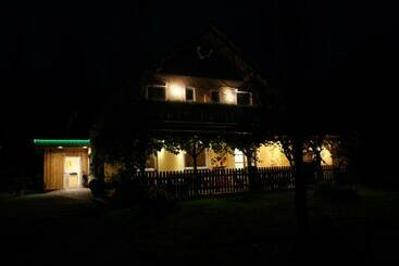 هاستل Weingut Lieschnegg