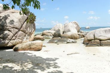 هتل Bintan Cabana Beach Resort