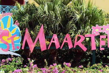 پانسیون Paradise Inn