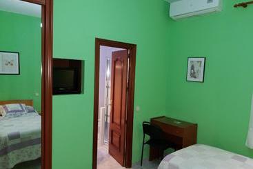 Hostal Angelines