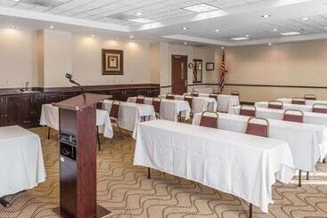 酒店 Comfort Inn Near Quantico Main Gate North