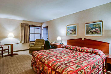 هتل Smart   Formerly Econo Lodge