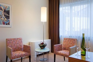Nobel Design Hotel