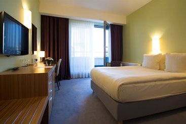 Nobel Design Hotel