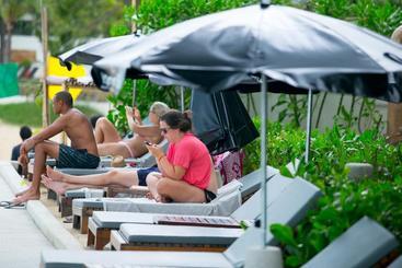 هتل The Hammock Samui Beach Resort