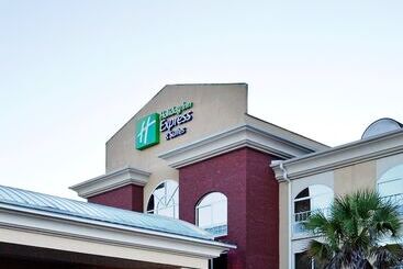 Holiday Inn Express Hotel & Suites Camden I20 By Ihg