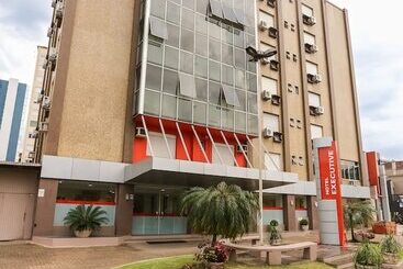 בית מלון כפרי Suarez Executive Novo Hamburgo