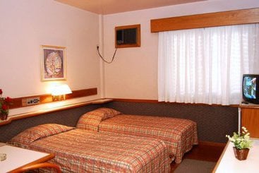 Отель Suarez Internacional