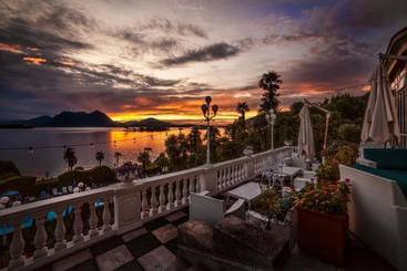 تختخواب و صبحانه Bellavista