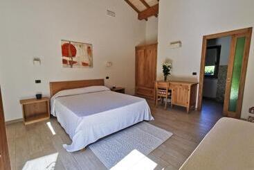 민박 Agriturismo Le Fornaci   Camera Lavanda