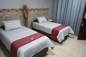 بنسيون Big D Accommodation & Guesthouse