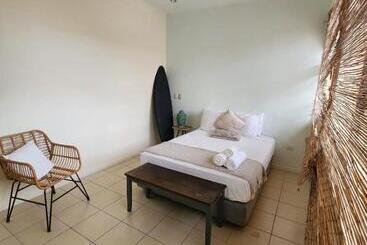 Zulu Surf Hotel Tamarindo