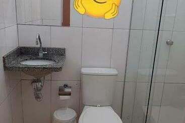 هاستل Pousada Cristal
