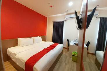 Halogen Hotel Merauke