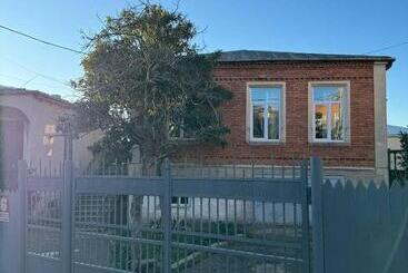 پانسیون Guest House Bubu