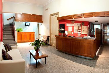 هتل Del Prado