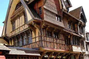 هتل La Residence Manoir De La Salamandre